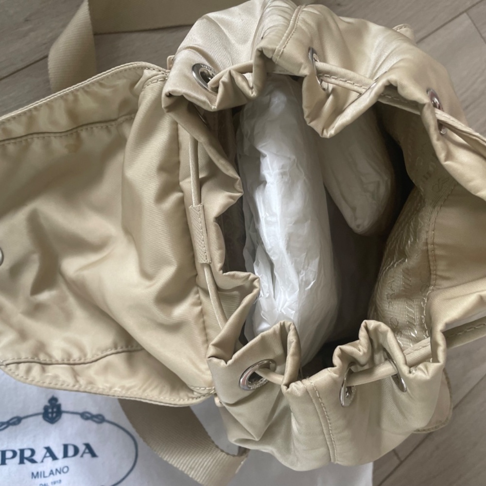 Prada back pack nylon - Picture 6 of 10